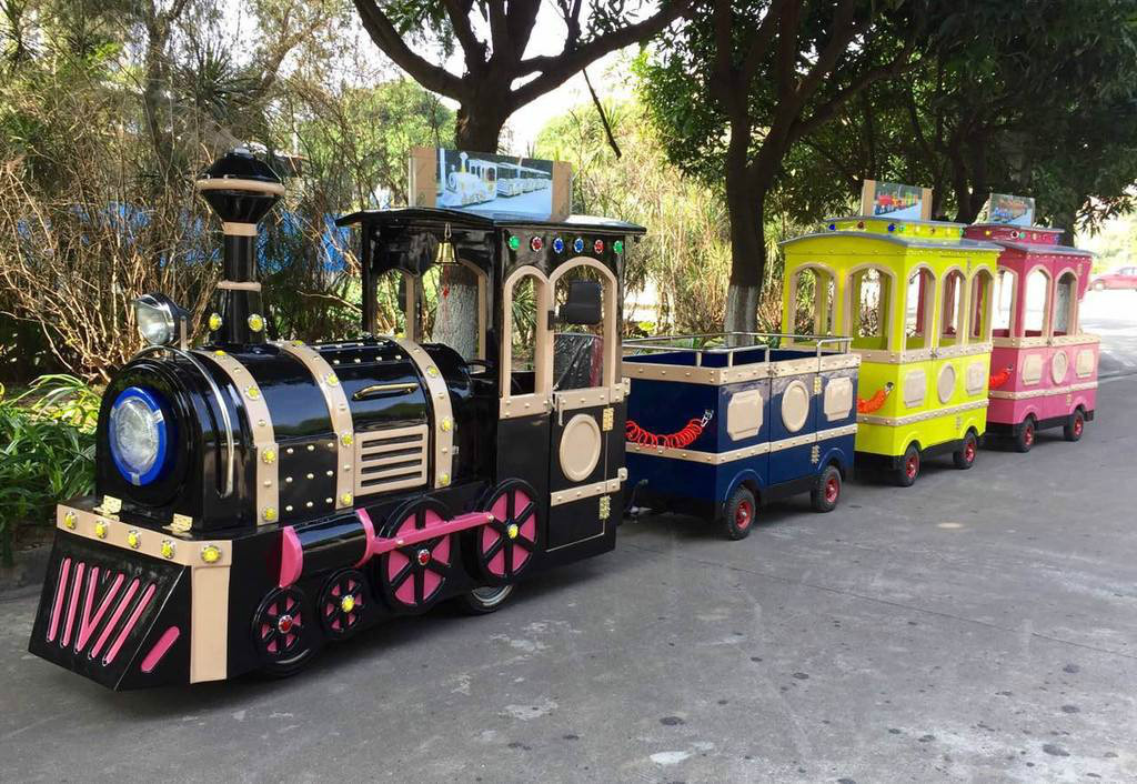 北流景区广商场无轨观光小火车电动儿童游乐设备小火车可坐人户外玩具